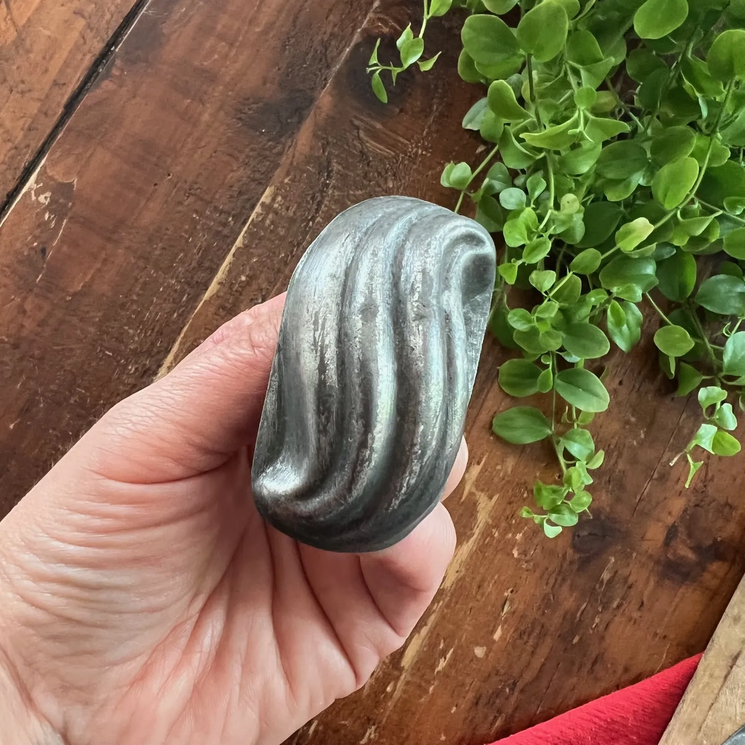 11 petits moules à gâteaux anciens 
