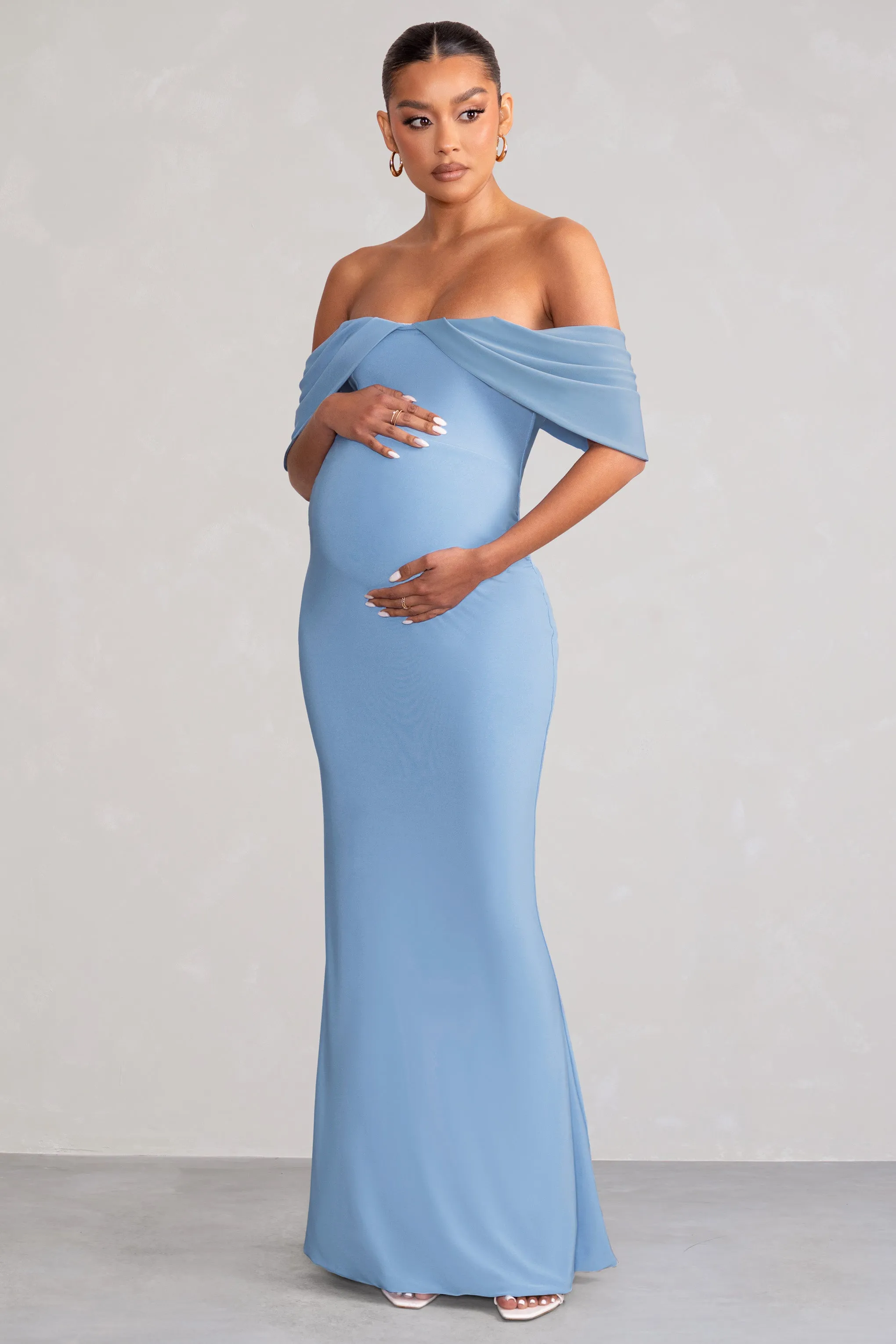 Asha | Robe longue de maternité drapée bardot colour bleu poudré