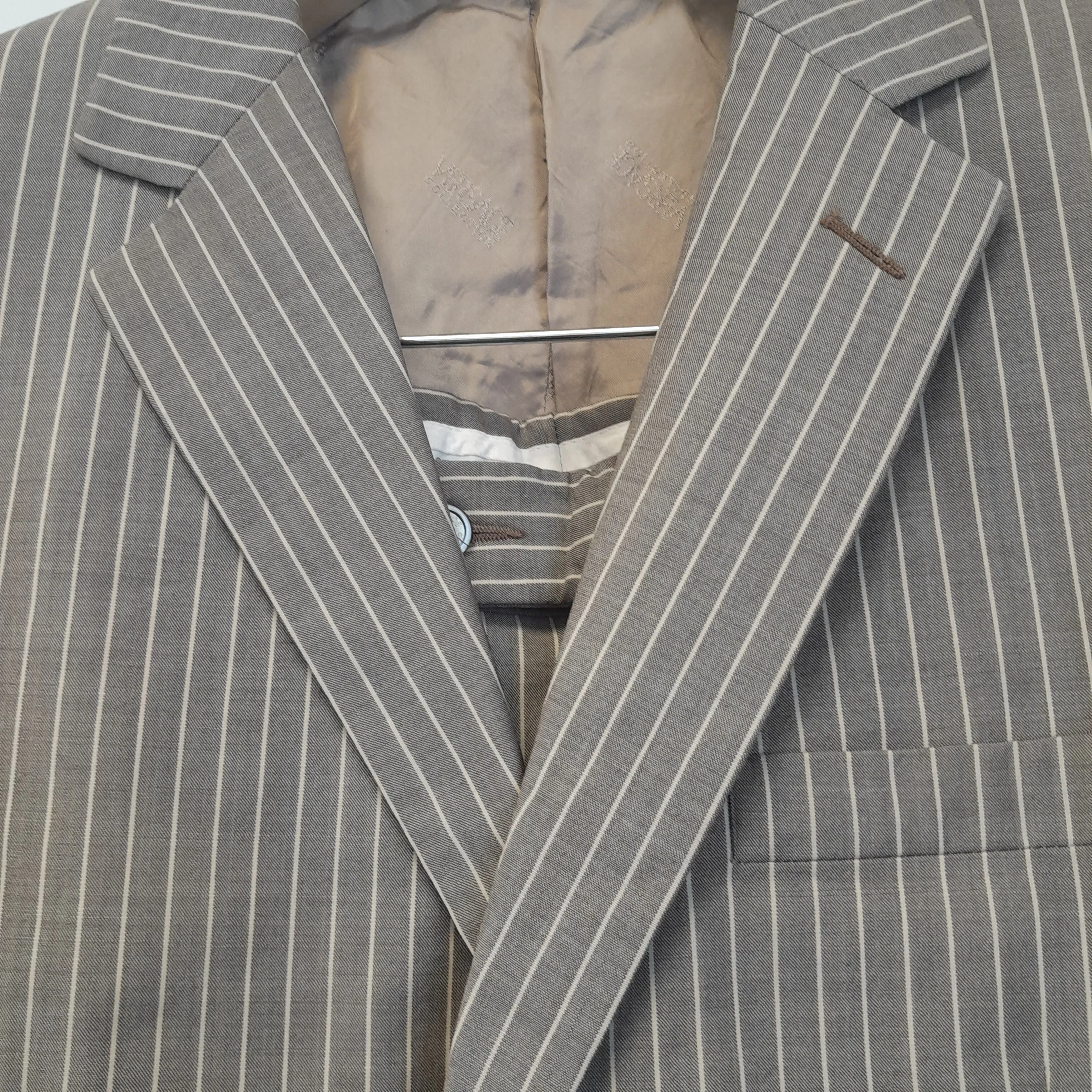 Ensemble gris à rayures veste et pantalon - Versace - 52