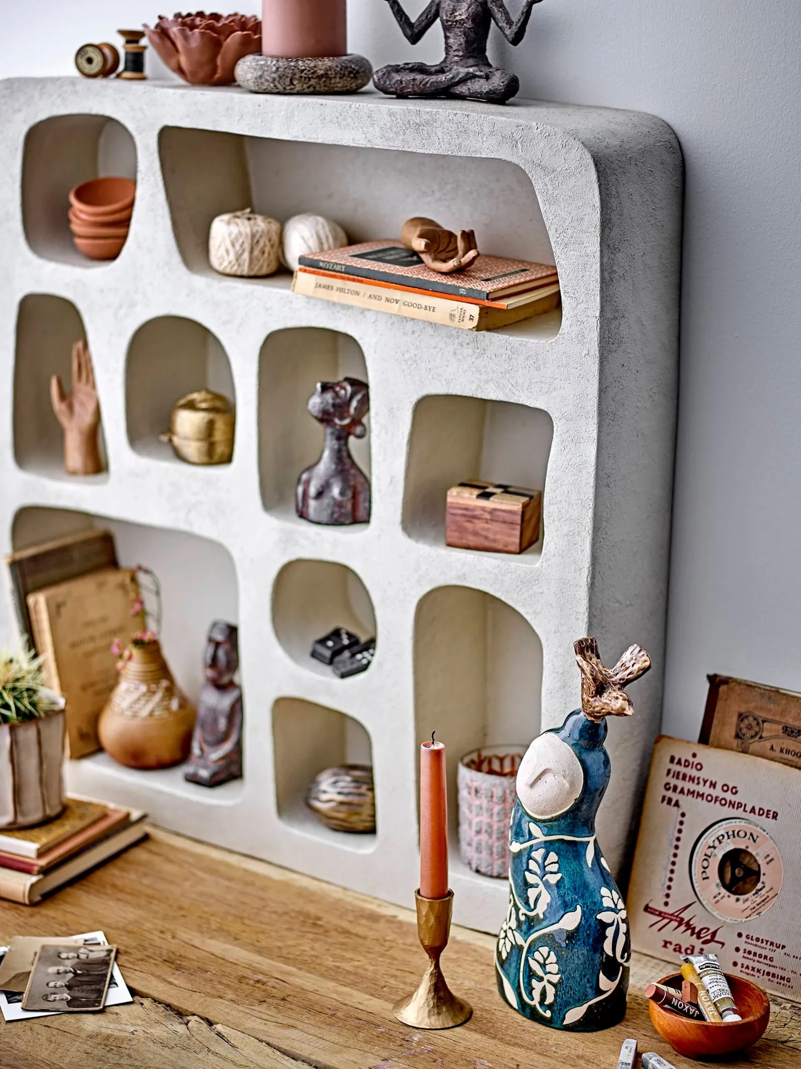 Etagère organique "Antonio" Bloomingville