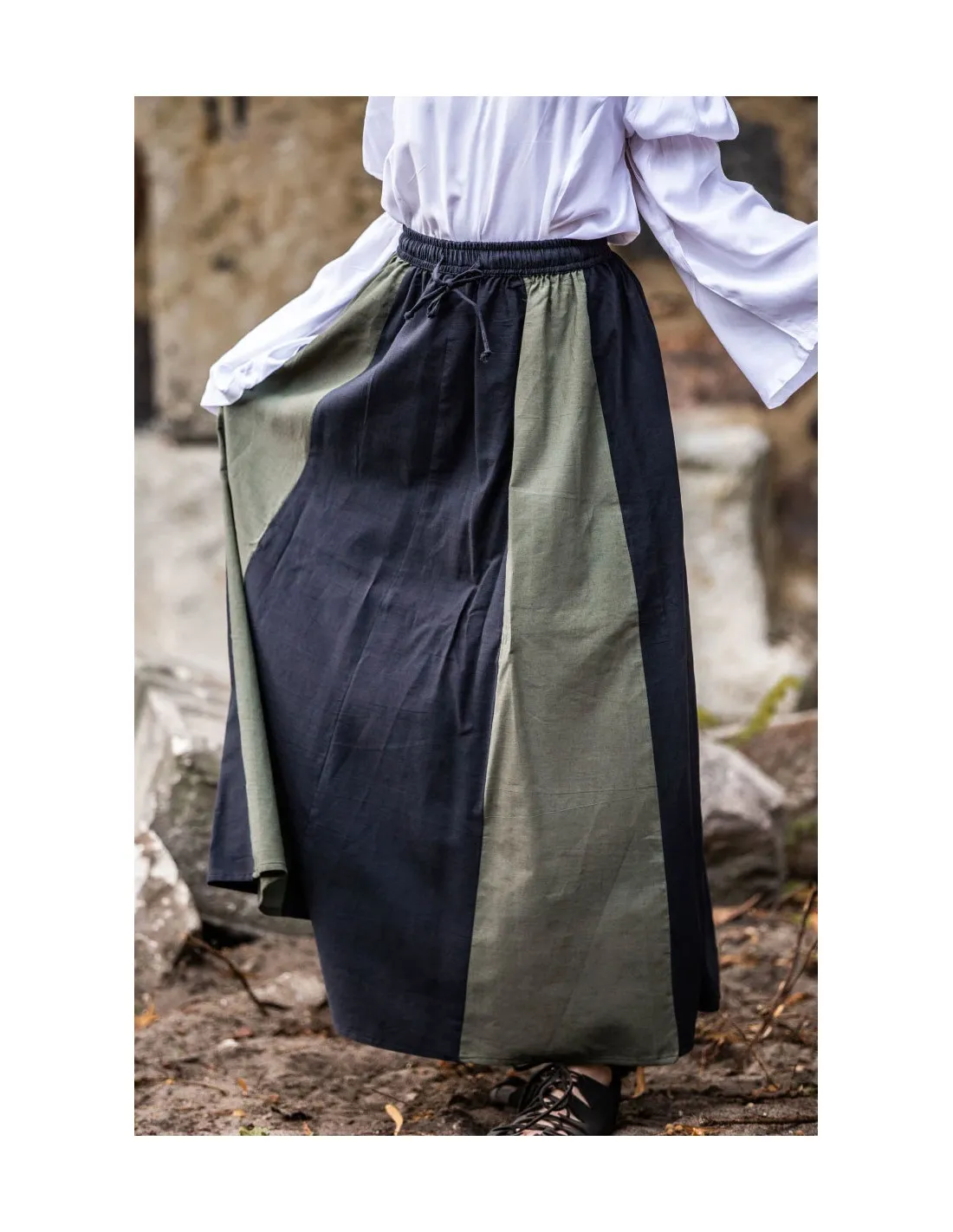 Jupe médiévale modèle Diana, noir-vert ⚔️ Boutique Épées