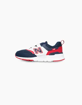 New Balance navy boys sneakers.